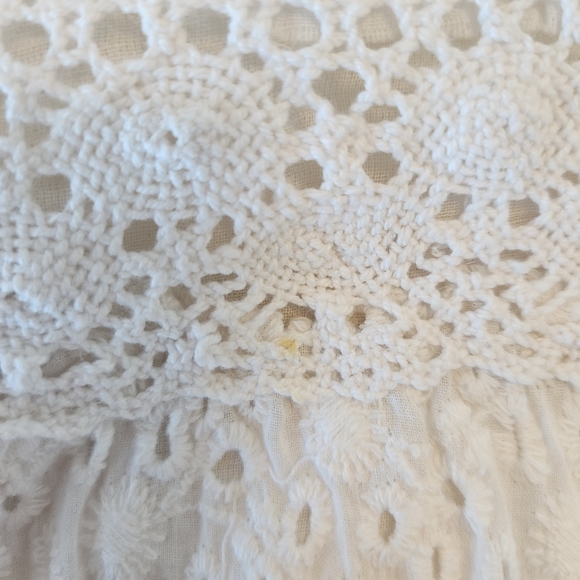 Magic White Eyelet & Lace Trim Maxi Dress Size Medium - Picture 12 of 12